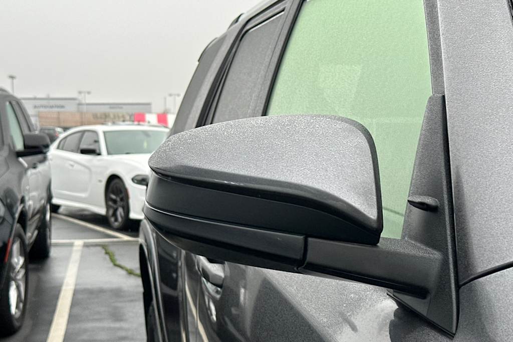 Thumbnail: 2021 Toyota 4Runner - 14