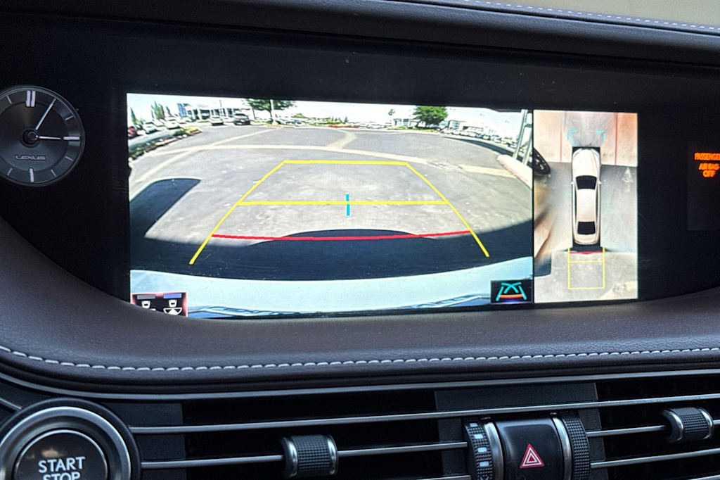 Thumbnail: 2019 Lexus LS - 26