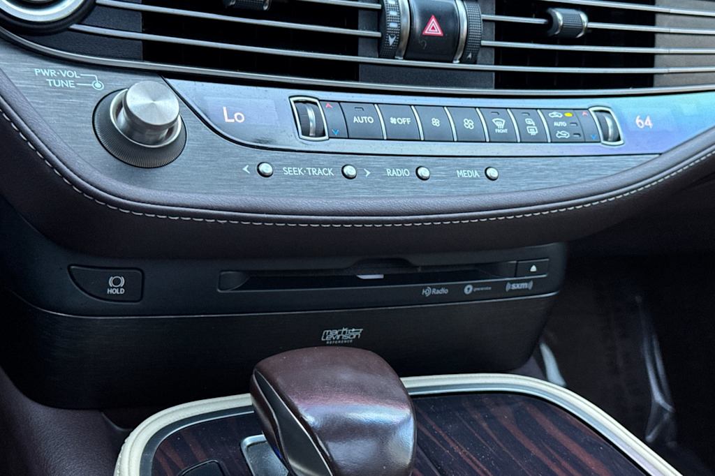 Thumbnail: 2019 Lexus LS - 27