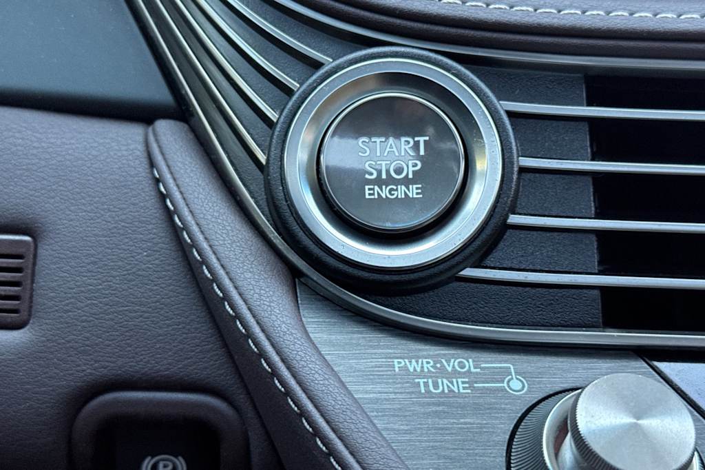 Thumbnail: 2019 Lexus LS - 28