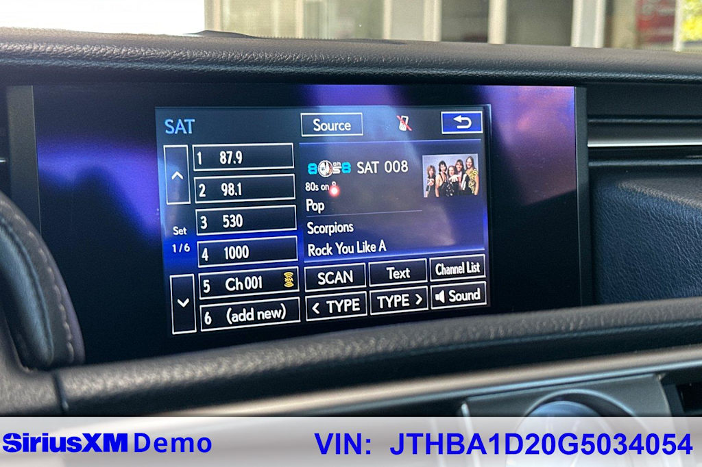 Thumbnail: 2016 Lexus IS - 34