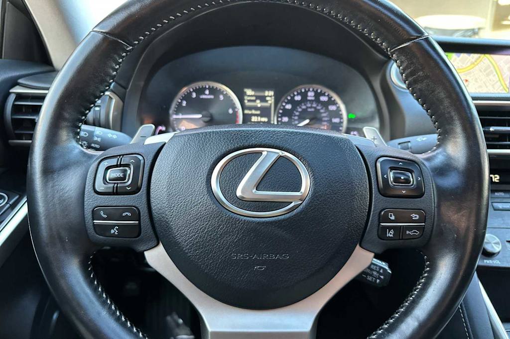 2019 Lexus IS 300 12