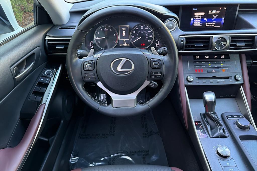 Thumbnail: 2019 Lexus IS - 11