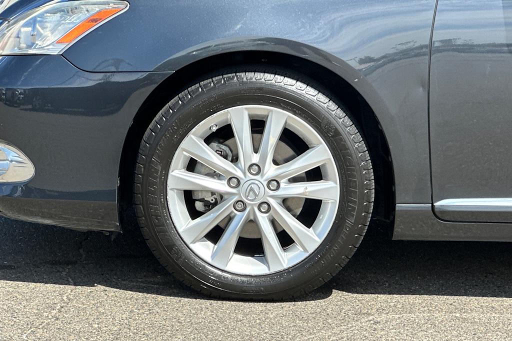 Thumbnail: 2011 Lexus ES - 7
