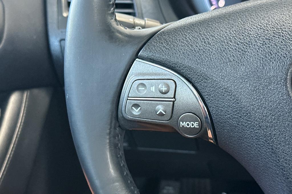 Thumbnail: 2011 Lexus ES - 29