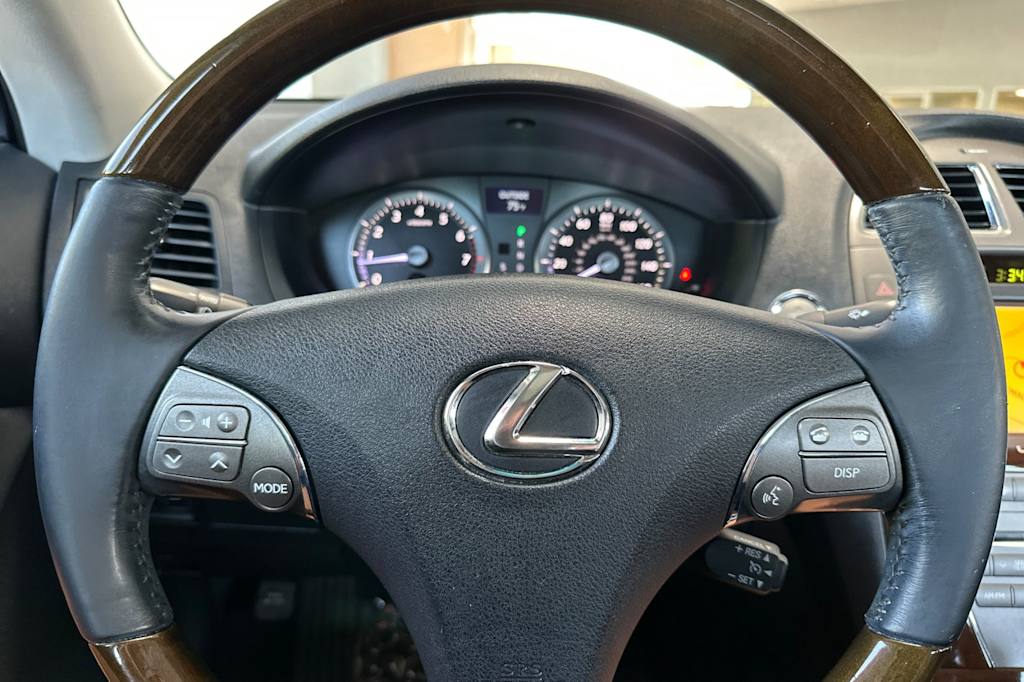 Thumbnail: 2011 Lexus ES - 28