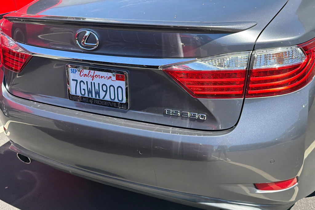 Thumbnail: 2014 Lexus ES - 17