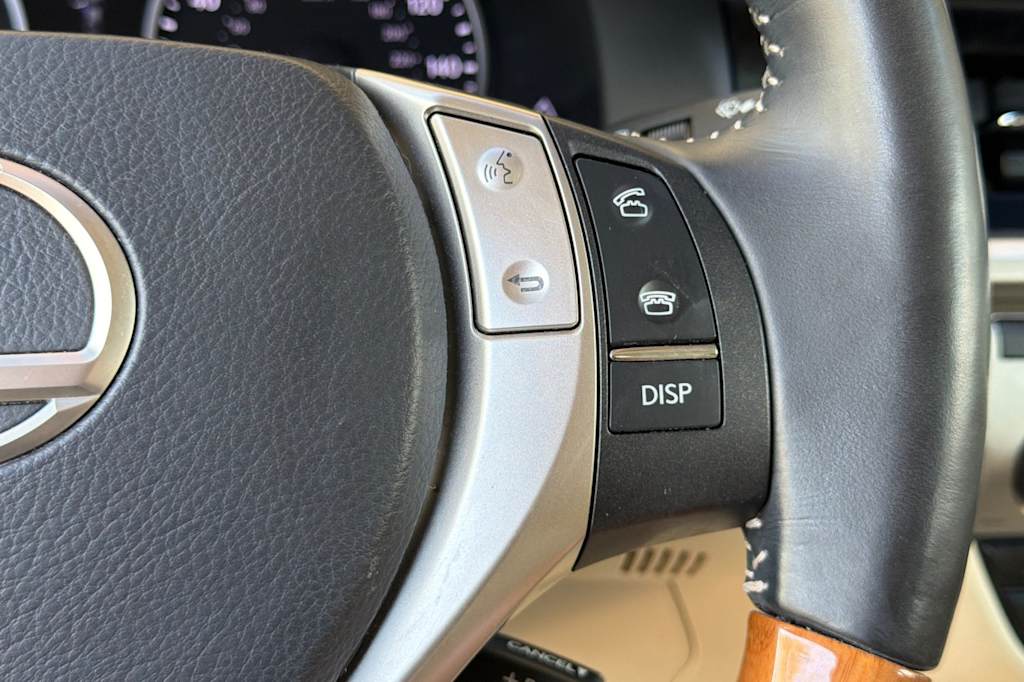 Thumbnail: 2015 Lexus ES - 31