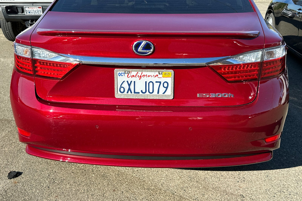 Thumbnail: 2013 Lexus ES - 15