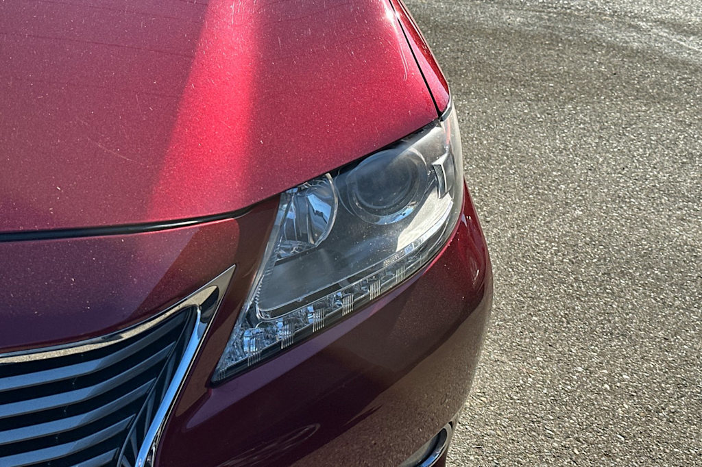 Thumbnail: 2013 Lexus ES - 12