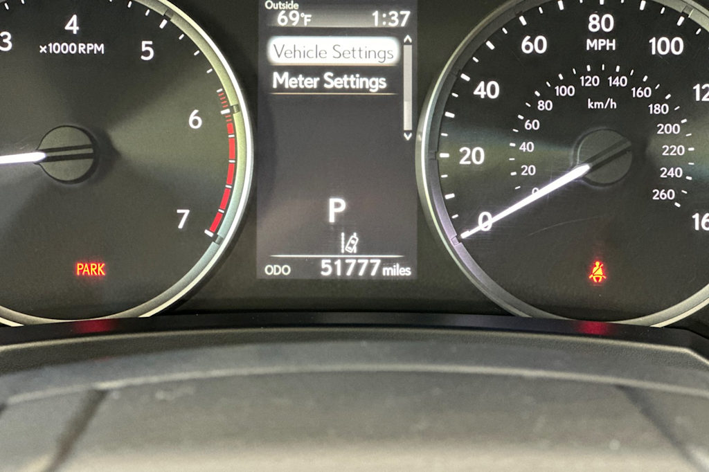 Thumbnail: 2021 Lexus IS - 31