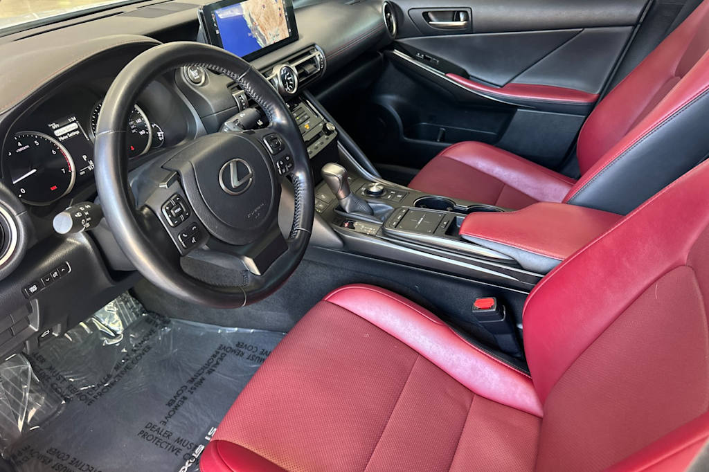 Thumbnail: 2021 Lexus IS - 9