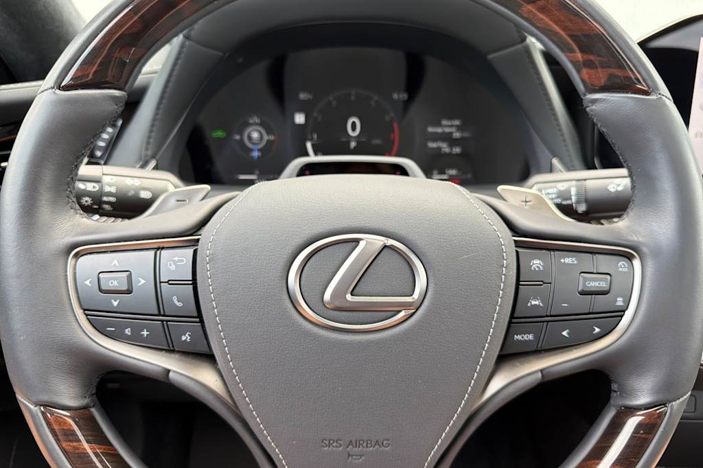 Thumbnail: 2024 Lexus ES - 28