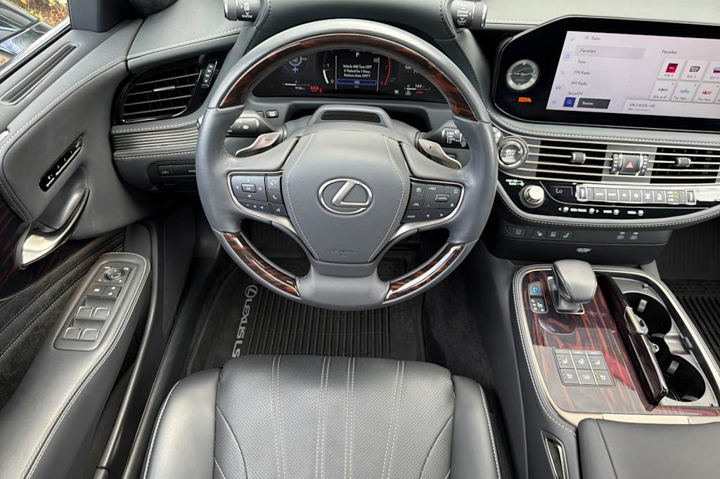 Thumbnail: 2024 Lexus ES - 9