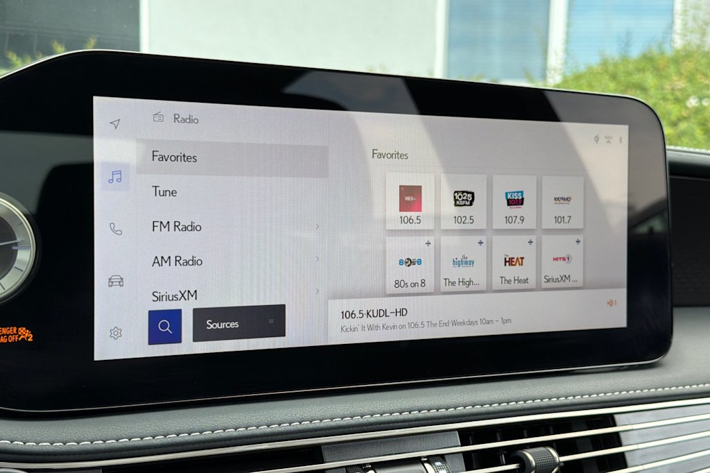 Thumbnail: 2024 Lexus ES - 12