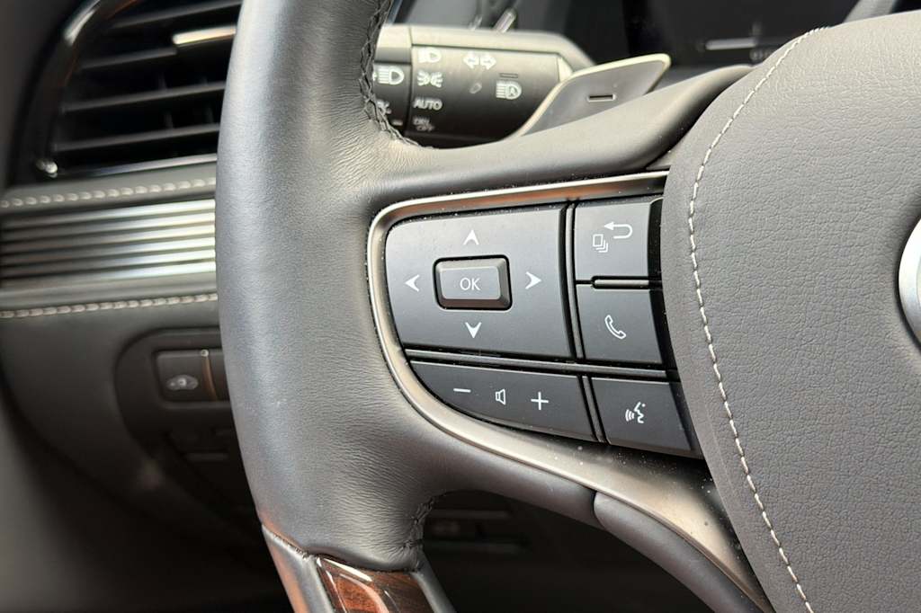 Thumbnail: 2024 Lexus ES - 29