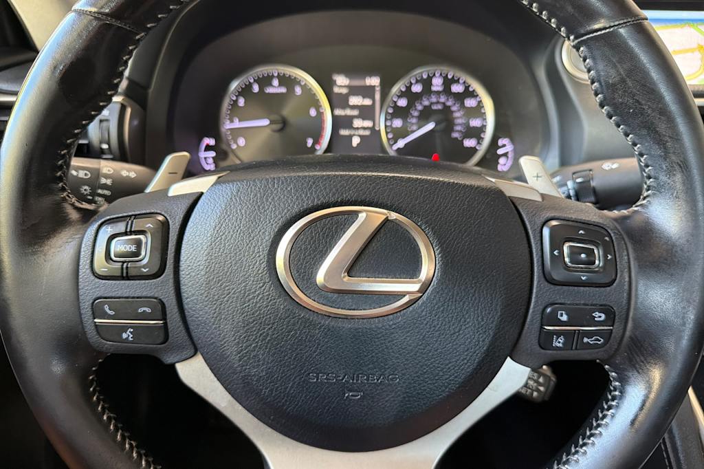 Thumbnail: 2020 Lexus IS - 29