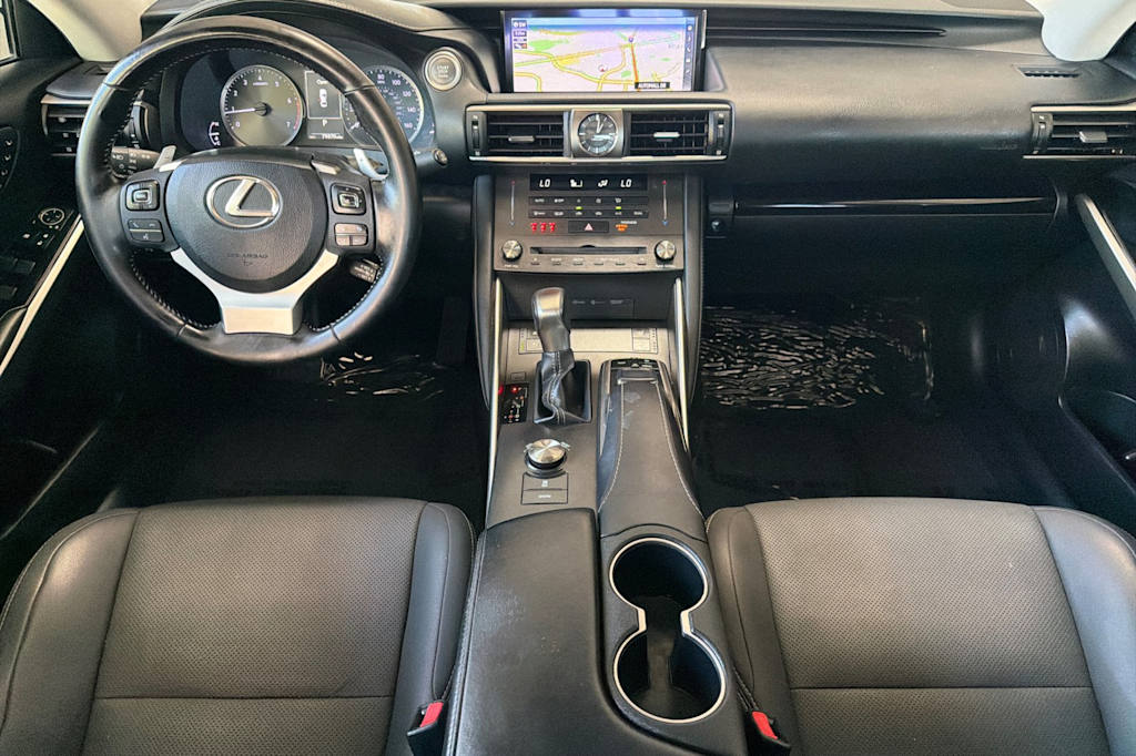 Thumbnail: 2020 Lexus IS - 2