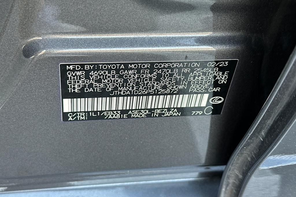 Thumbnail: 2023 Lexus IS - 16