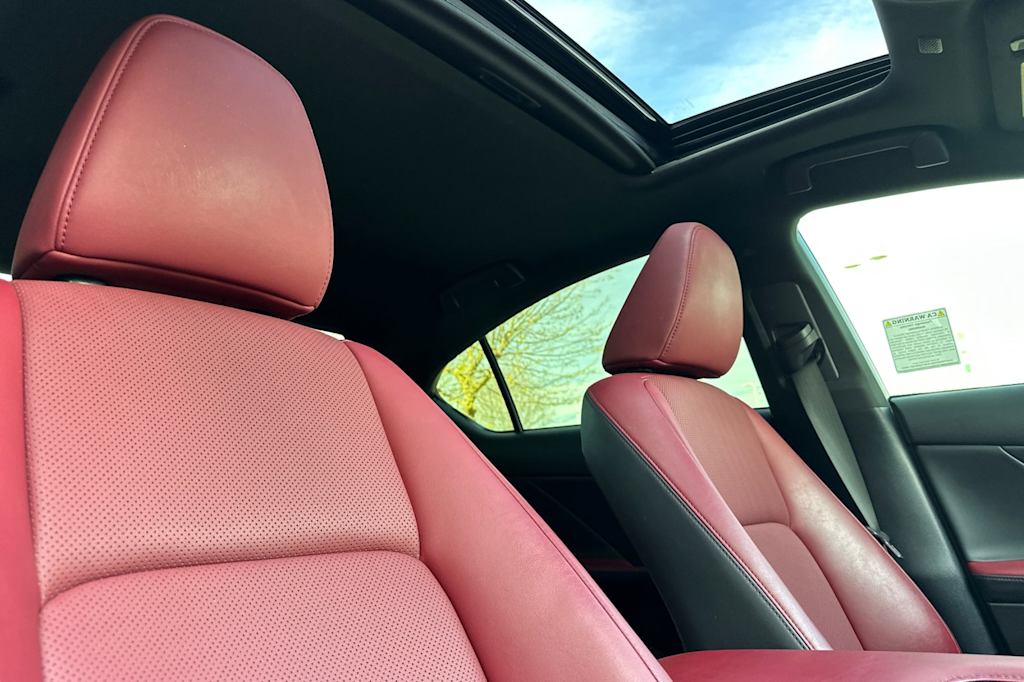 Thumbnail: 2023 Lexus IS - 23