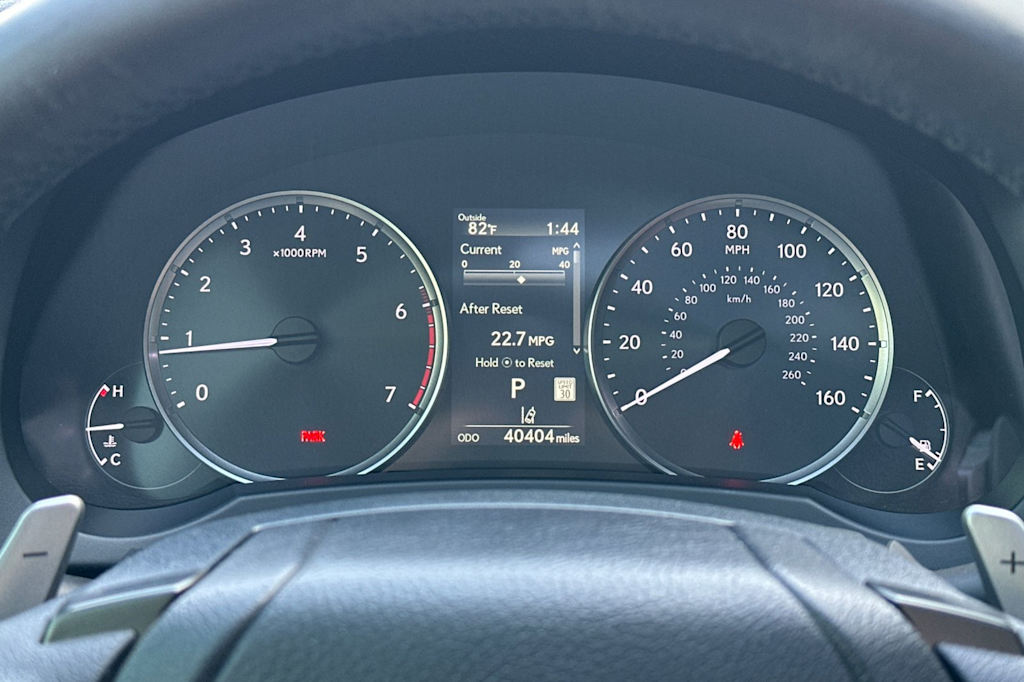 Thumbnail: 2023 Lexus IS - 15