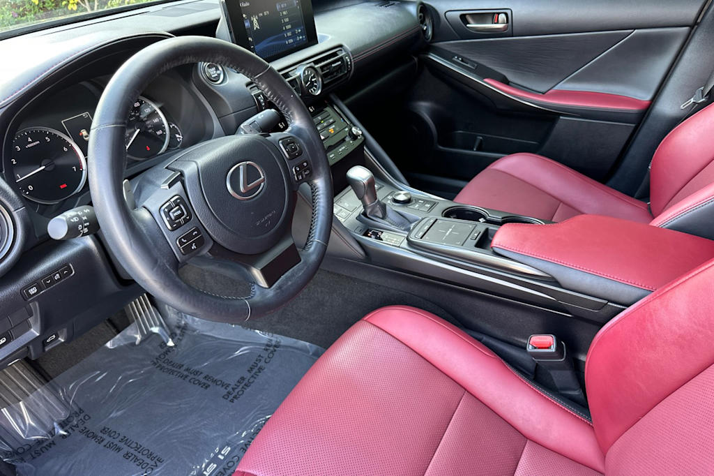 Thumbnail: 2023 Lexus IS - 9