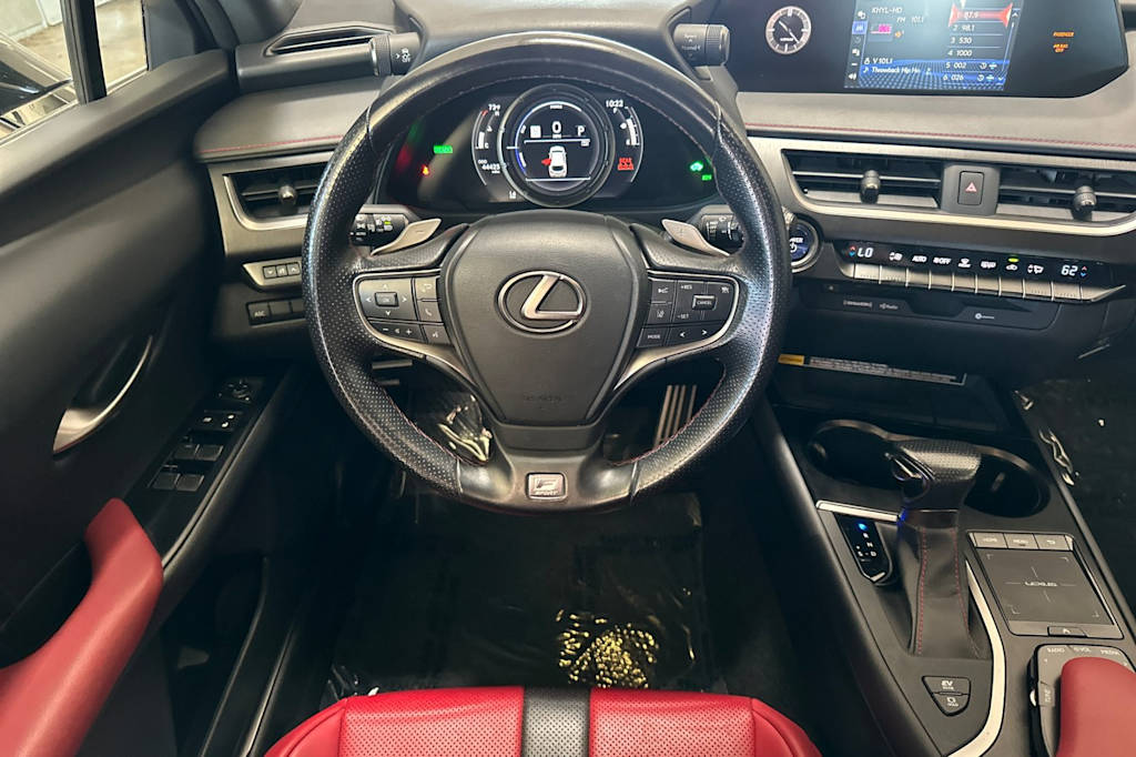 2022 Lexus UX 250h 11