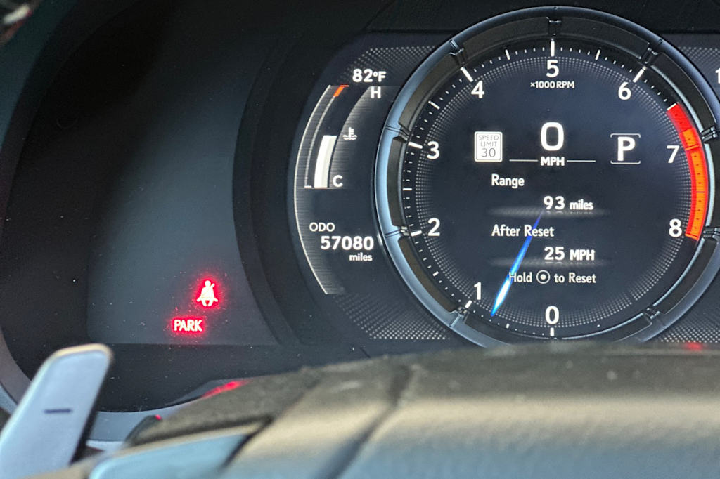 2021 Lexus IS 350 31