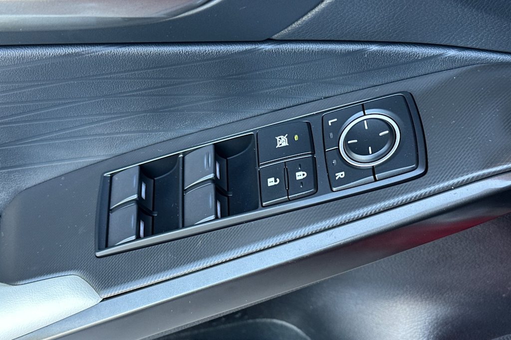 2021 Lexus IS 350 21