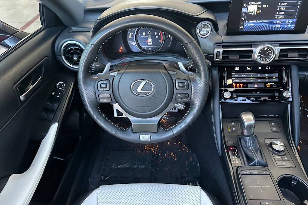 2021 Lexus IS 350 11