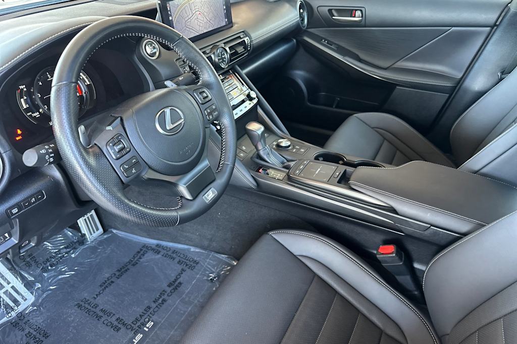 Thumbnail: 2025 Lexus ES - 9