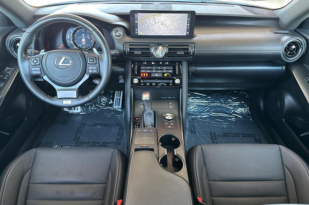 Thumbnail: 2025 Lexus ES - 2