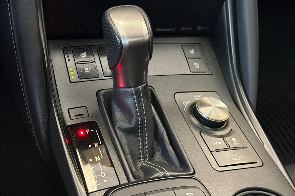 Thumbnail: 2024 Lexus ES - 14
