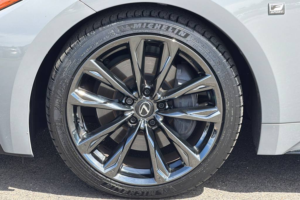 Thumbnail: 2024 Lexus ES - 8