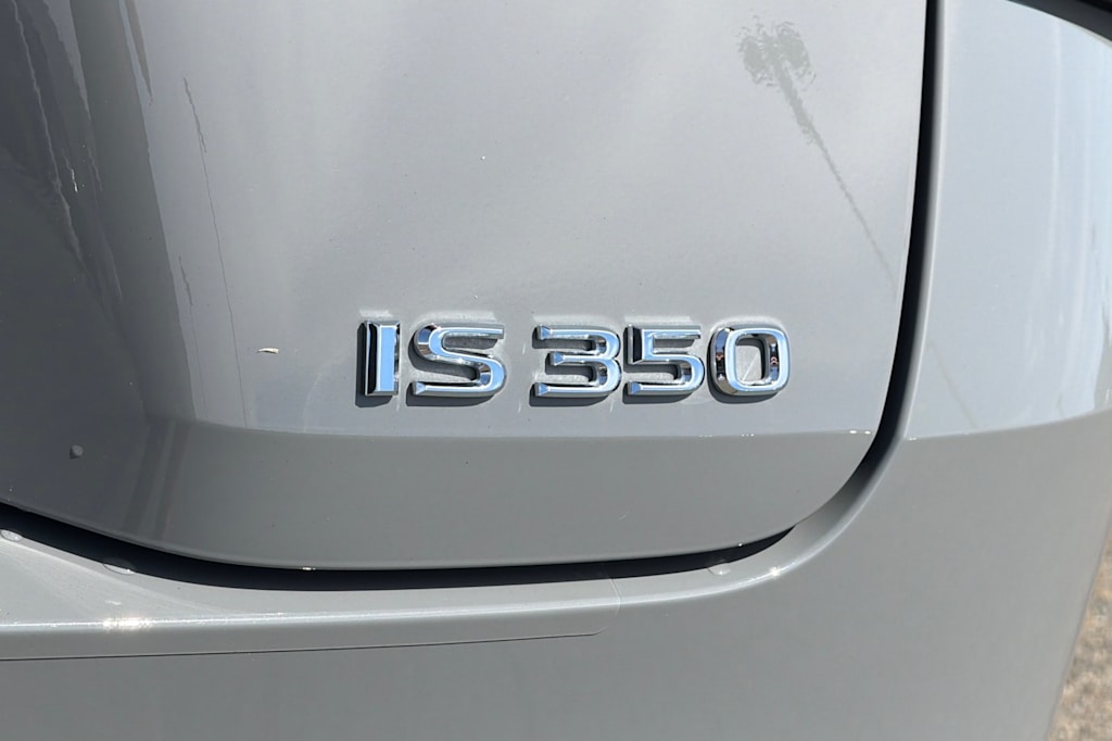 Thumbnail: 2024 Lexus ES - 7
