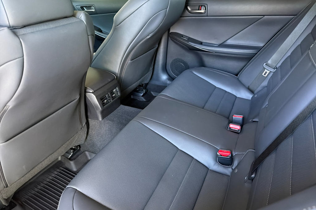 Thumbnail: 2024 Lexus ES - 10