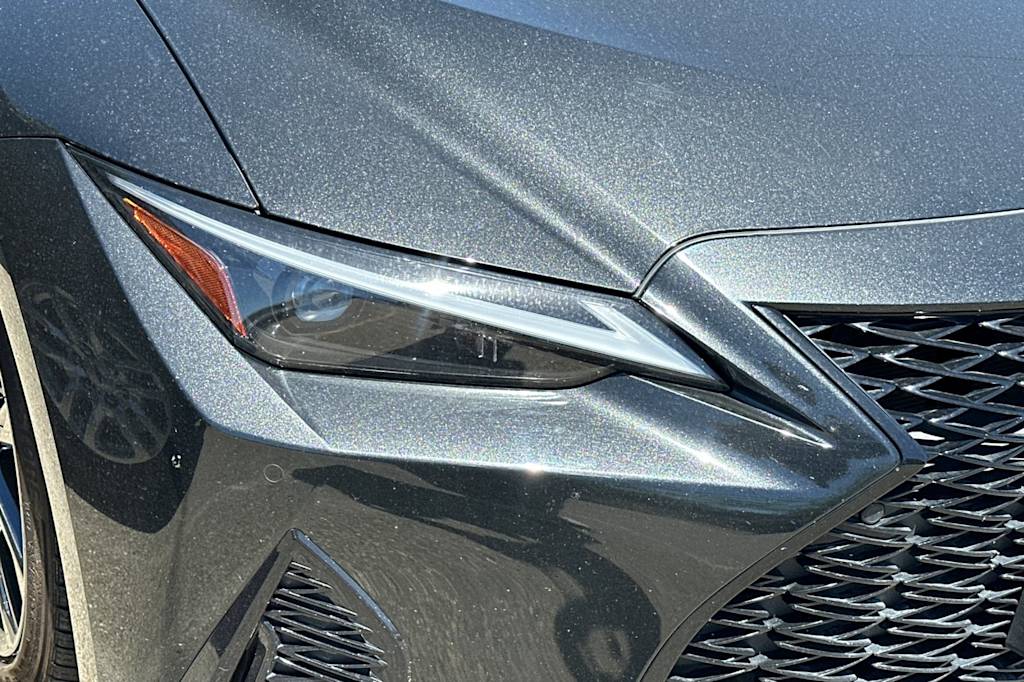 Thumbnail: 2024 Lexus ES - 10
