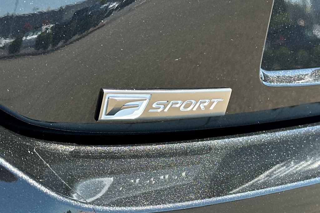 Thumbnail: 2020 Lexus RC - 7