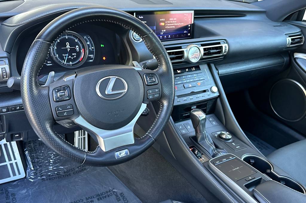 Thumbnail: 2020 Lexus RC - 2