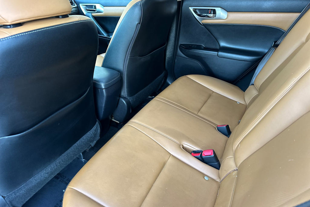 Thumbnail: 2015 Lexus CT - 9