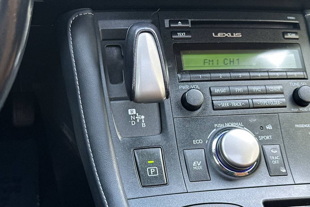 Thumbnail: 2015 Lexus CT - 13