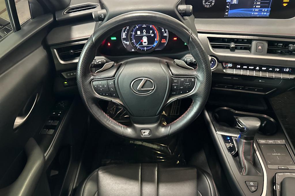 Thumbnail: 2020 Lexus UX - 12