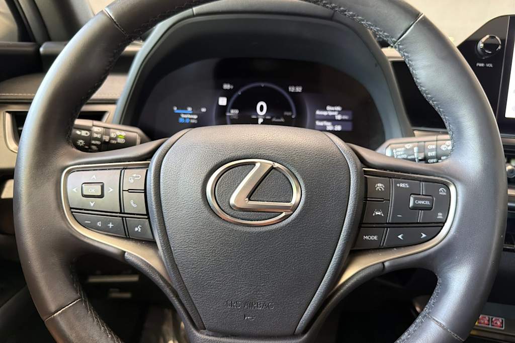 Thumbnail: 2025 Lexus UX - 29