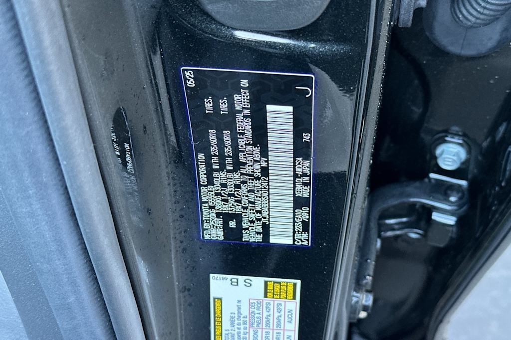 Thumbnail: 2025 Lexus RZ - 18