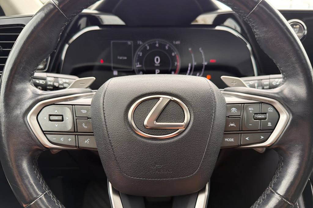 Thumbnail: 2024 Lexus ES - 28
