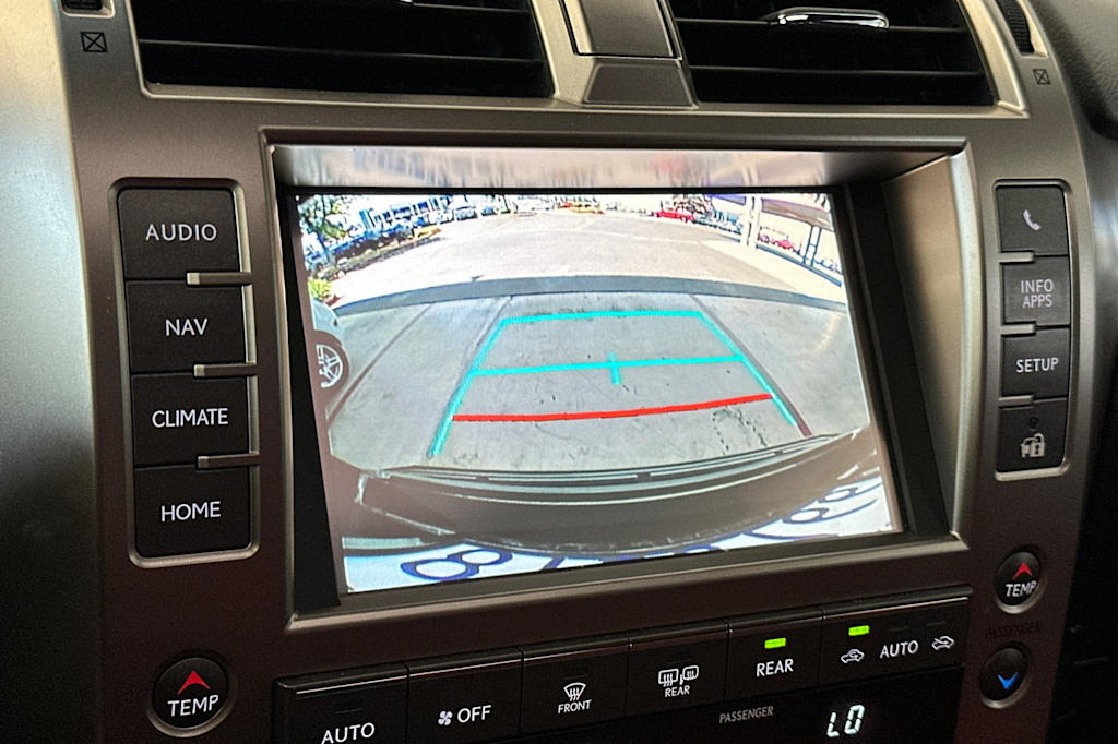 Thumbnail: 2021 Lexus GX - 26