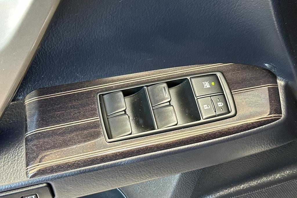 Thumbnail: 2021 Lexus GX - 20