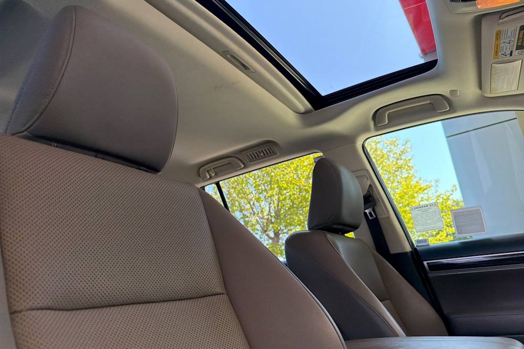 Thumbnail: 2020 Lexus GX - 24