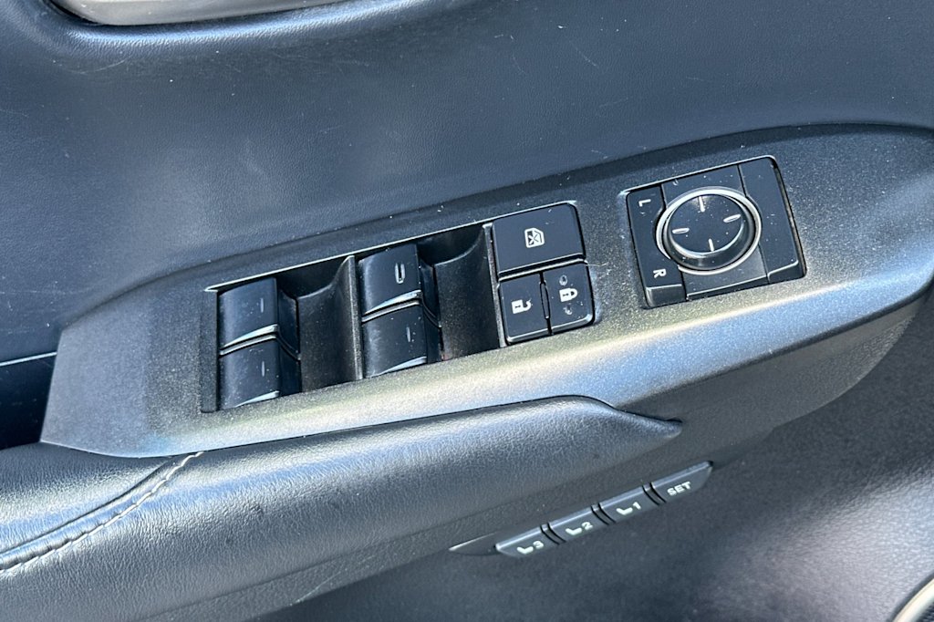 Thumbnail: 2017 Lexus NX - 22