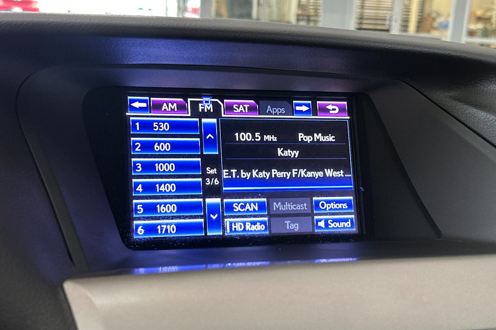 Thumbnail: 2013 Lexus RX - 13